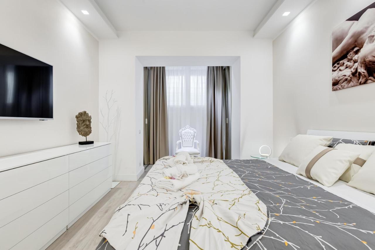 Bmga L The White Crown Apartment In Testaccio Roma Dış mekan fotoğraf