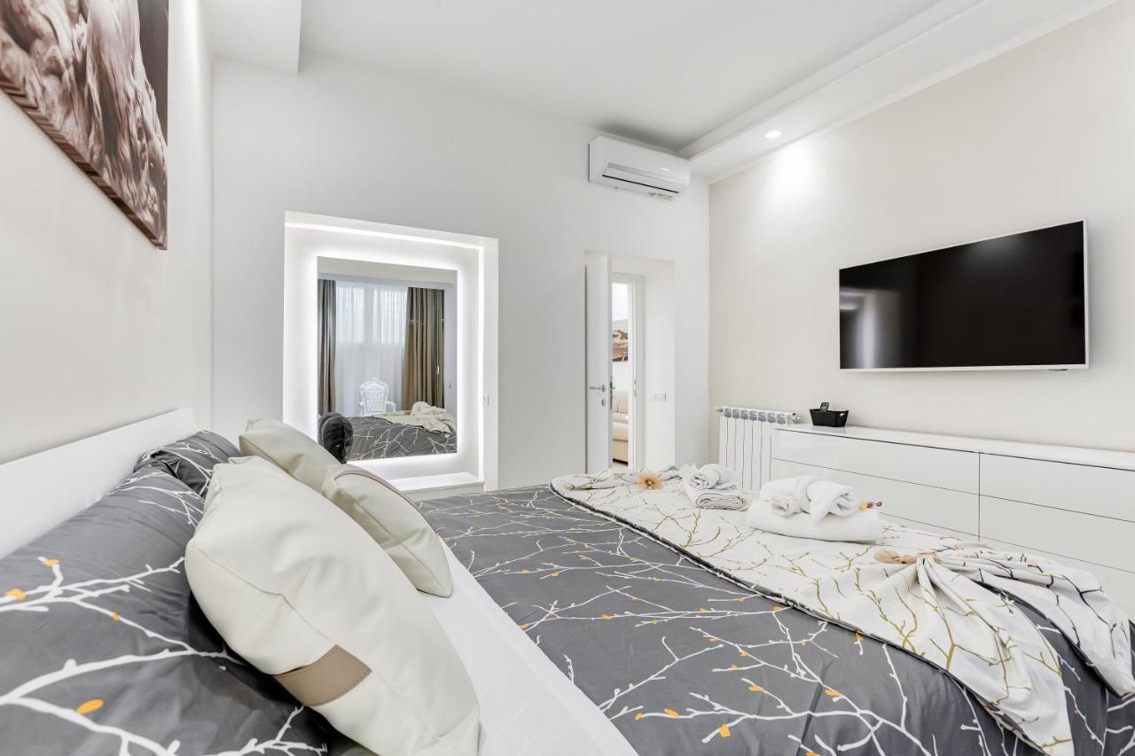 Bmga L The White Crown Apartment In Testaccio Roma Dış mekan fotoğraf