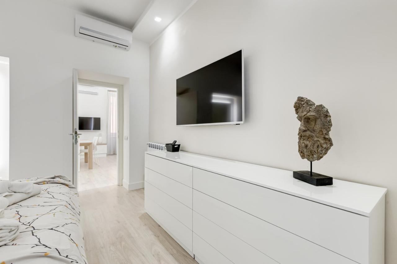 Bmga L The White Crown Apartment In Testaccio Roma Dış mekan fotoğraf
