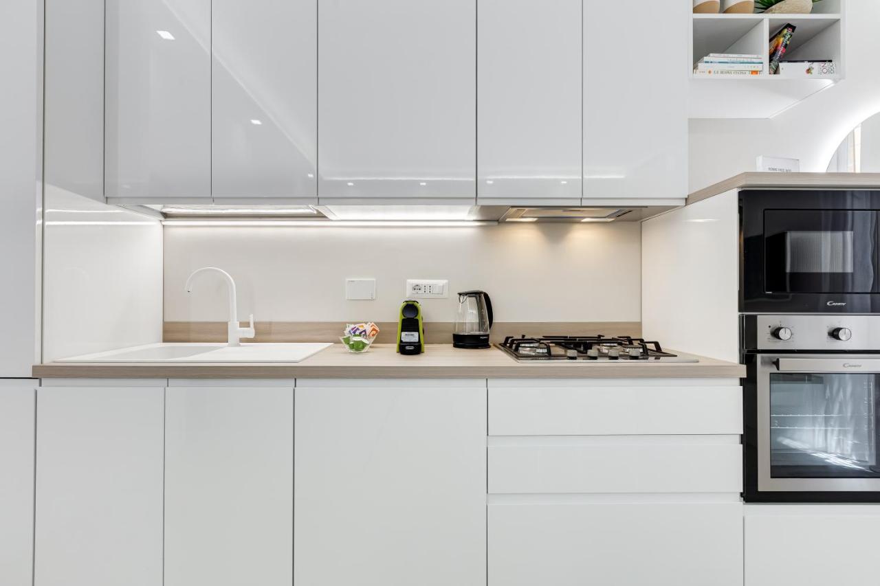 Bmga L The White Crown Apartment In Testaccio Roma Dış mekan fotoğraf